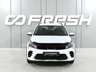 2021 Kia Rio X IV Рестайлинг, белый, 1715000 рублей, вид 3