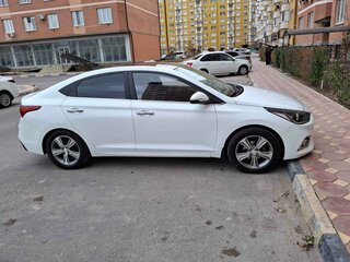 2019 Hyundai Solaris II, белый, 1550000 рублей, вид 5