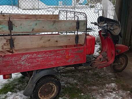 1991 ММЗ М1, красный, 35000 рублей, вид 3