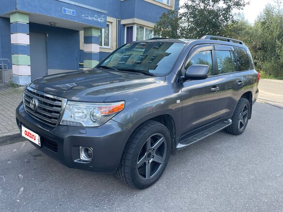 2009 Toyota Land Cruiser 200 Series, серый