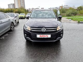 2015 Volkswagen Tiguan I Рестайлинг, чёрный, 1500000 рублей, вид 1