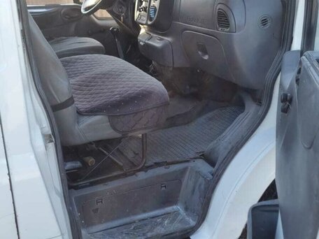 2005 Ford Transit, белый, 600000 рублей, вид 3