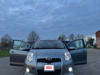 2007 Toyota Yaris II, серый, 750000 рублей, вид 5