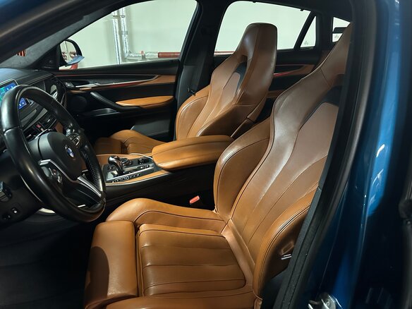 2015 BMW X6 M II (F86), голубой, 3350000 рублей - вид 13