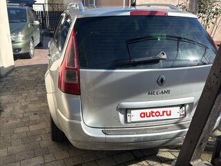 2007 Renault Megane II Рестайлинг, серебристый, 490000 рублей, вид 2
