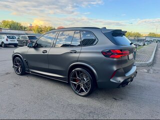 2022 BMW X5 M III (F95), чёрный, 12900000 рублей, вид 3