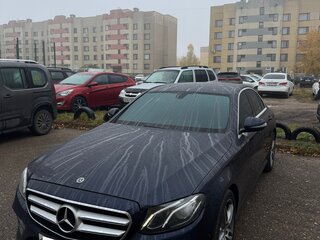 2018 Mercedes-Benz E-Класс 200 V (W213, S213, C238), синий, 3050000 рублей, вид 3