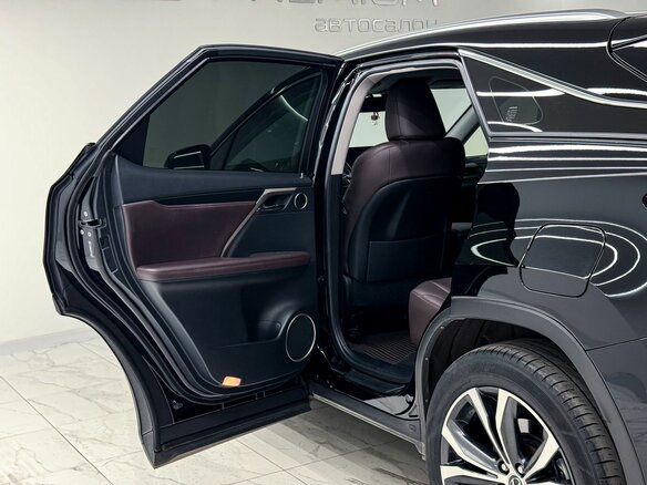 2021 Lexus RX 300 IV Рестайлинг, чёрный, 5750000 рублей - вид 24