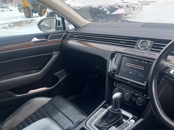 2015 Volkswagen Passat B8, серебристый, 1790000 рублей - вид 9
