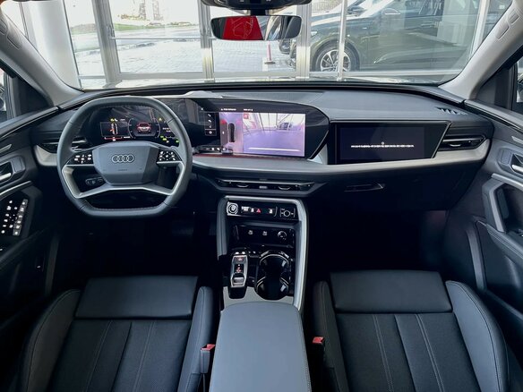 2026 Audi Q5 Sportback TFSI quattro S tronic II (GU), серый, 10000000 рублей - вид 8