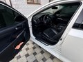 2016 Toyota Camry VII (XV50) Рестайлинг, белый, 1800000 рублей - вид 8