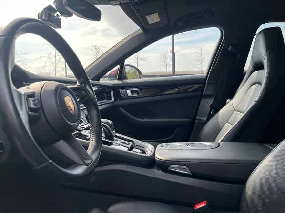 2020 Porsche Panamera II Рестайлинг, красный, 11594775 рублей - вид 25