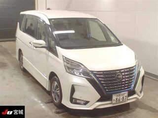 2019 Nissan Serena V (C27) Рестайлинг, белый, 2190000 рублей, вид 2