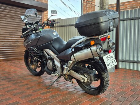 2004 Suzuki V-Strom 1000, серый, 530000 рублей, вид 1