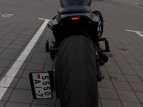 2019 Harley-Davidson FXDR 114, чёрный, 1550000 рублей, вид 3