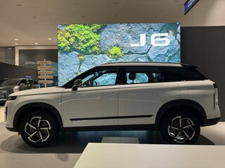 2026 Jaecoo J7 I Рестайлинг, белый, 2849000 рублей, вид 3