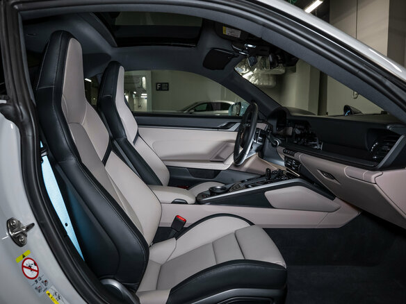 2026 Porsche 911 Carrera VIII (992) Рестайлинг, серый, 22990000 рублей - вид 33