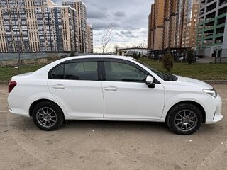 2020 Toyota Corolla Axio XI (E160, E170) Рестайлинг 2, белый, 1410000 рублей, вид 5