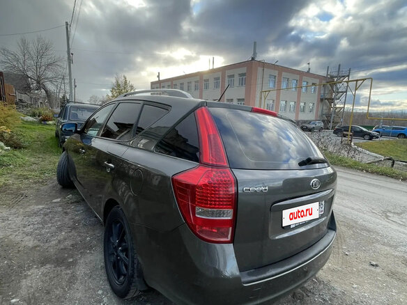 2011 Kia Ceed I Рестайлинг, серый, 800000 рублей - вид 11