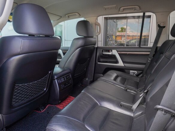 2015 Toyota Land Cruiser 200 Series Рестайлинг 2, чёрный, 5033000 рублей - вид 16
