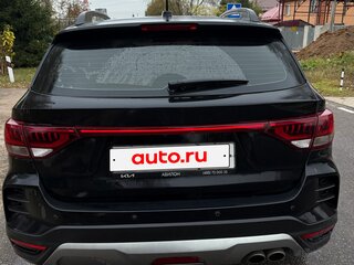 2022 Kia Rio X IV Рестайлинг, чёрный, 2000000 рублей, вид 3