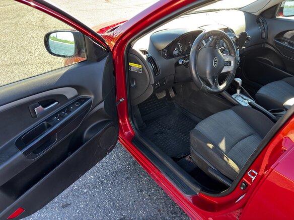 2010 Kia Ceed I Рестайлинг, красный, 721000 рублей - вид 11