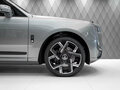 2025 Rolls-Royce Cullinan Black Badge I Рестайлинг (Series II), серый, 69100000 рублей - вид 7