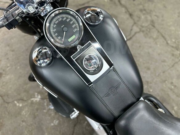 2010 Harley-Davidson Fat Boy, чёрный, 1190000 рублей - вид 9