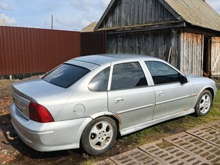 2000 Opel Vectra B Рестайлинг, серебристый, 130000 рублей, вид 3