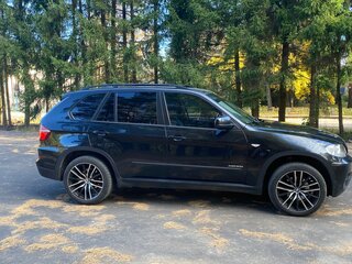 2011 BMW X5 30d II (E70) Рестайлинг, чёрный, 2000000 рублей, вид 3