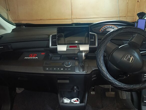 2009 Honda Freed I, чёрный, 850000 рублей - вид 2