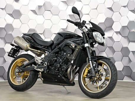 2011 Triumph Street Triple, чёрный, 555000 рублей, вид 1