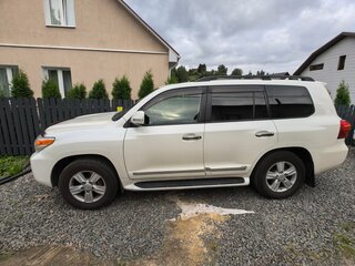 2014 Toyota Land Cruiser 200 Series Рестайлинг 1, белый, 3750000 рублей, вид 3