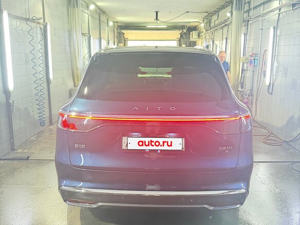 2025 Aito M8 53.4 kWh I, синий - вид 6