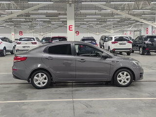 2016 Kia Rio III Рестайлинг, серый, 870000 рублей, вид 4