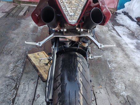 2007 Yamaha YZF-R1, красный, 715000 рублей, вид 4