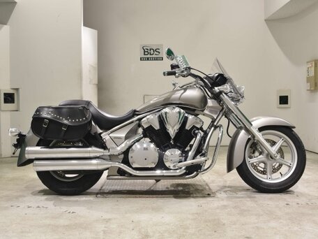 2013 Honda VT 1300CR Stateline, серый, 811000 рублей, вид 2