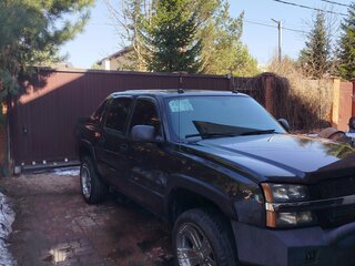 2004 Chevrolet Avalanche I, чёрный, 790000 рублей, вид 3