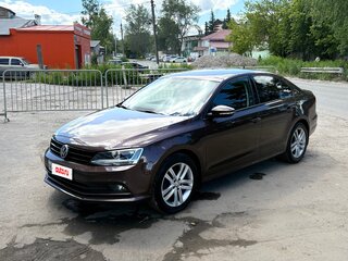 2016 Volkswagen Jetta VI Рестайлинг, коричневый, 1390000 рублей, вид 3