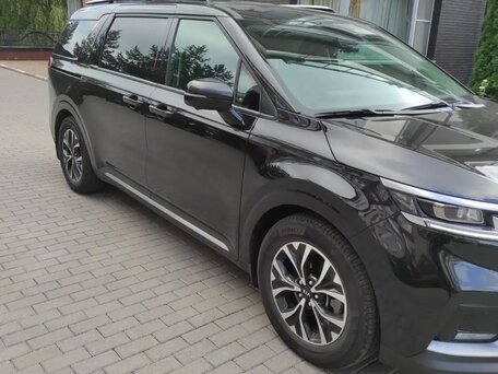2021 Kia Carnival IV, чёрный, 3800000 рублей, вид 2