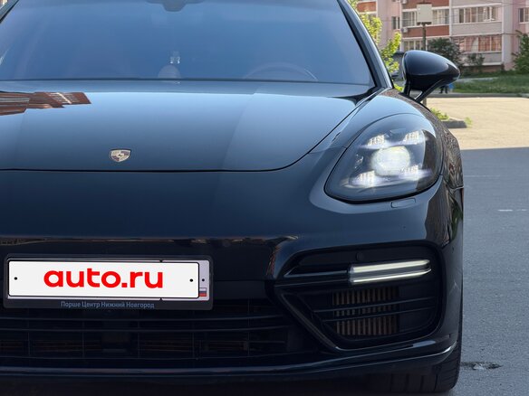 2017 Porsche Panamera Turbo II, чёрный, 6600000 рублей - вид 12