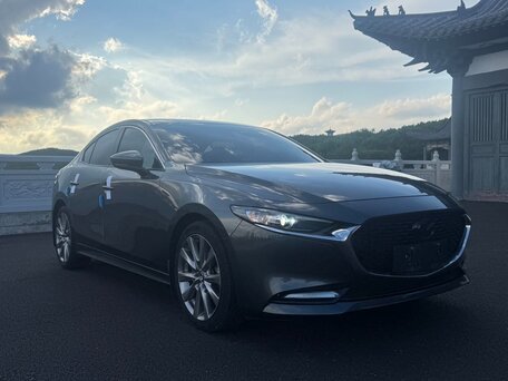 Mazda 3 IV (BP)