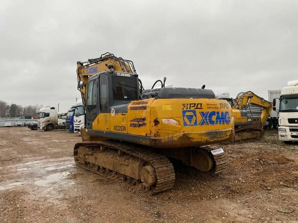 2021 XCMG XE225DN, жёлтый, 6769000 рублей - вид 3