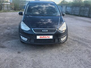 2013 Ford Galaxy II Рестайлинг, чёрный, 780000 рублей, вид 2