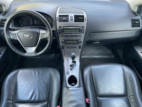 2010 Toyota Avensis III, серебристый, 755000 рублей - вид 13
