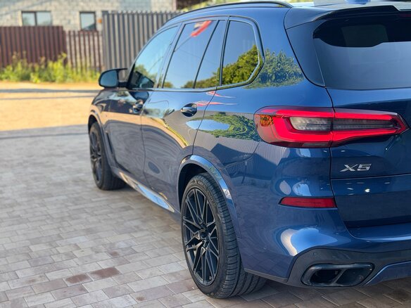2019 BMW X5 30d IV (G05/G18), синий, 6199000 рублей - вид 13