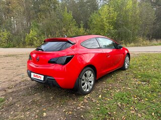2012 Opel Astra GTC J Рестайлинг, красный, 560000 рублей, вид 4