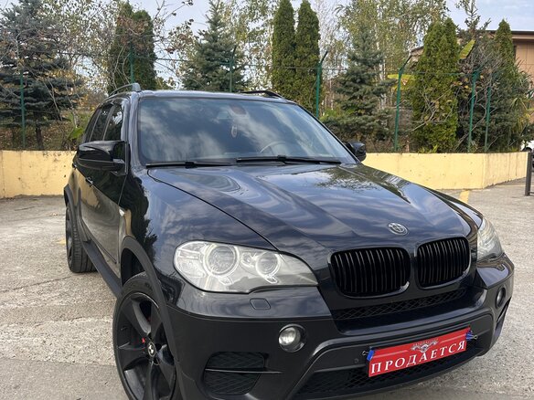 2013 BMW X5 30d II (E70) Рестайлинг, чёрный, 2650000 рублей - вид 4