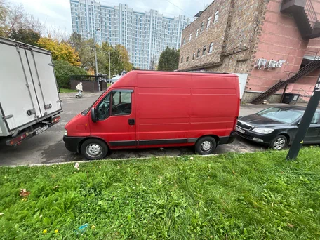 2011 Fiat Professional Ducato, красный, 850000 рублей, вид 3