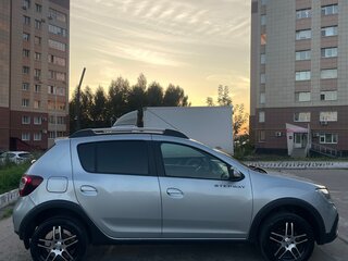 2021 Renault Sandero Stepway II Рестайлинг, серый, 1050000 рублей, вид 4